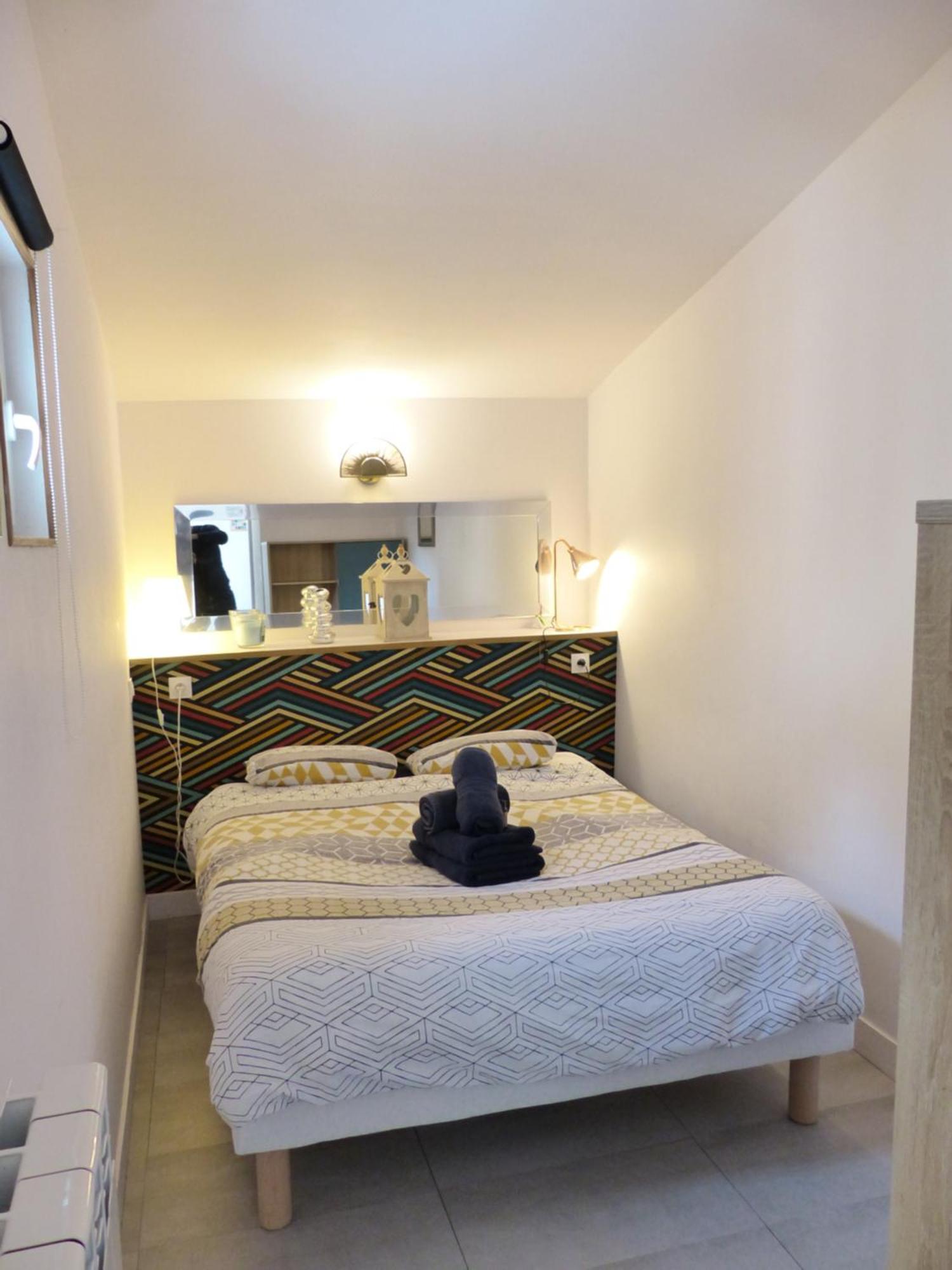 La Petite Maison Tahet, 2 Pers Avec Terrasse Basse-Indre ภายนอก รูปภาพ