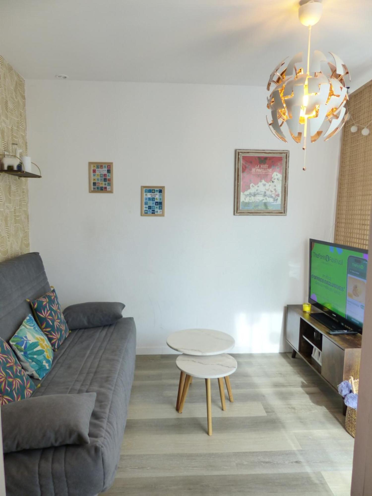 La Petite Maison Tahet, 2 Pers Avec Terrasse Basse-Indre ภายนอก รูปภาพ