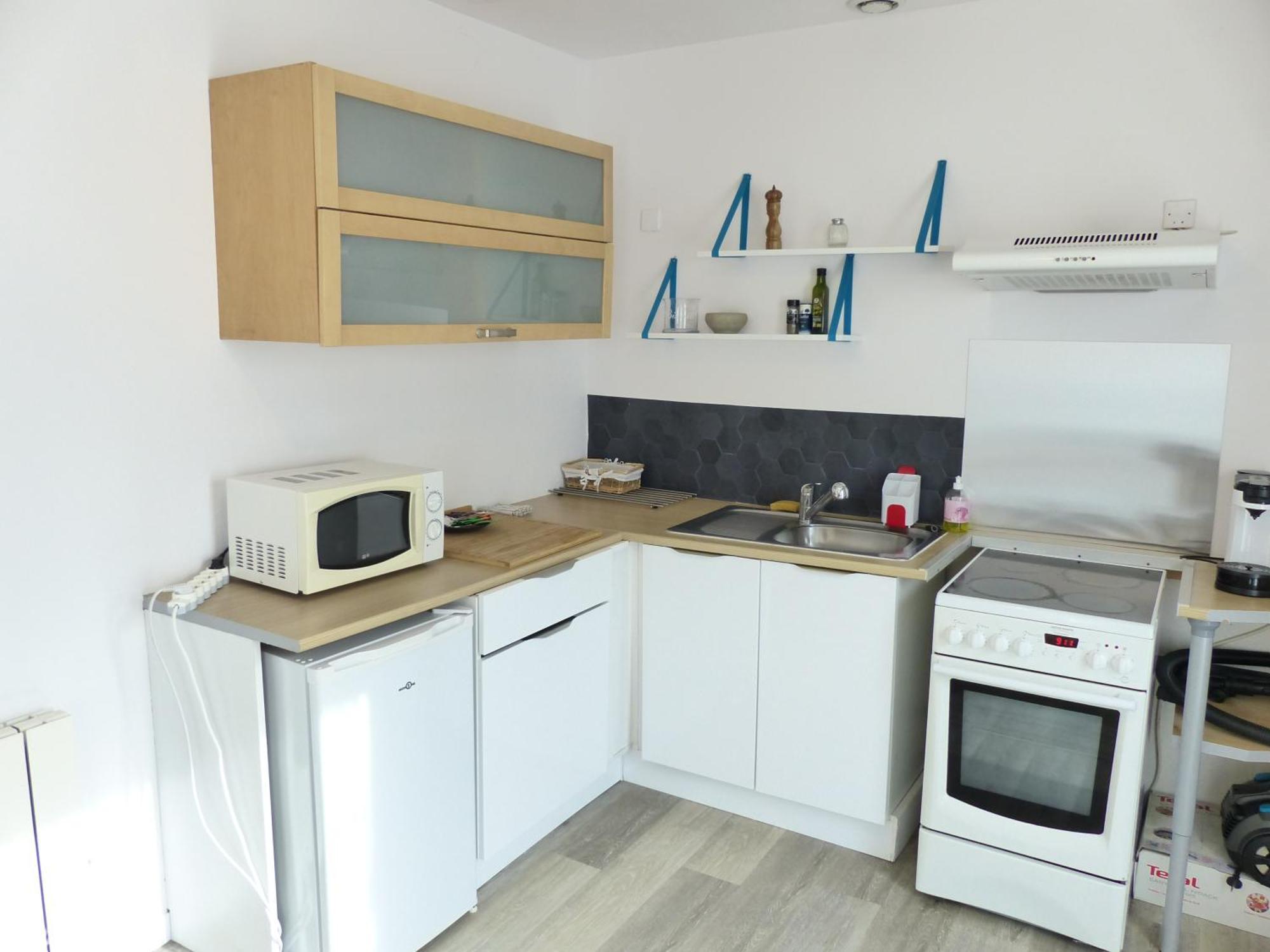 La Petite Maison Tahet, 2 Pers Avec Terrasse Basse-Indre ภายนอก รูปภาพ